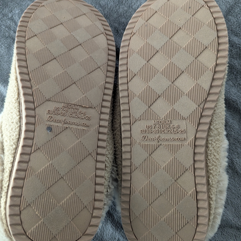 Dearfoam Slippers - Picture 5 of 9